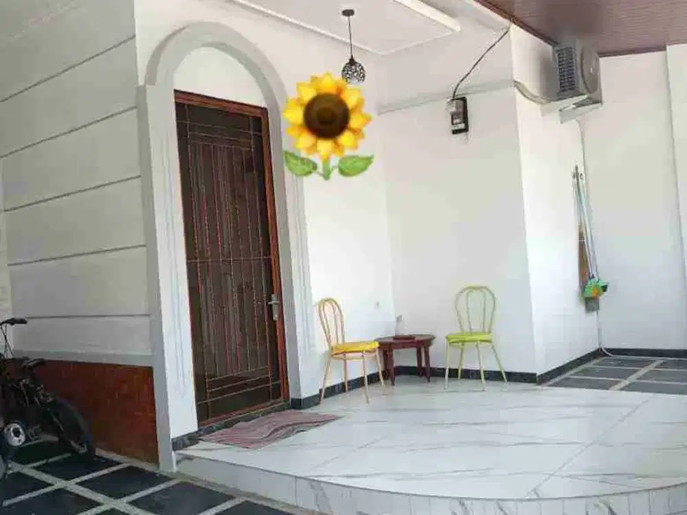 Jual cepat rumah cantik full renovasi Perumahan Sukatani permai depok.