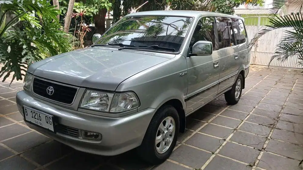 Toyota Kijang 2002 Bensin