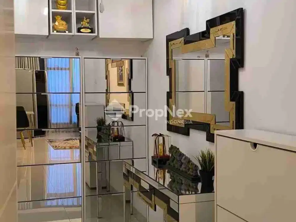 Disewakan Apartemen Lariz. Luxury. Private Lift. Pakuwon Indah. Surabaya Kota