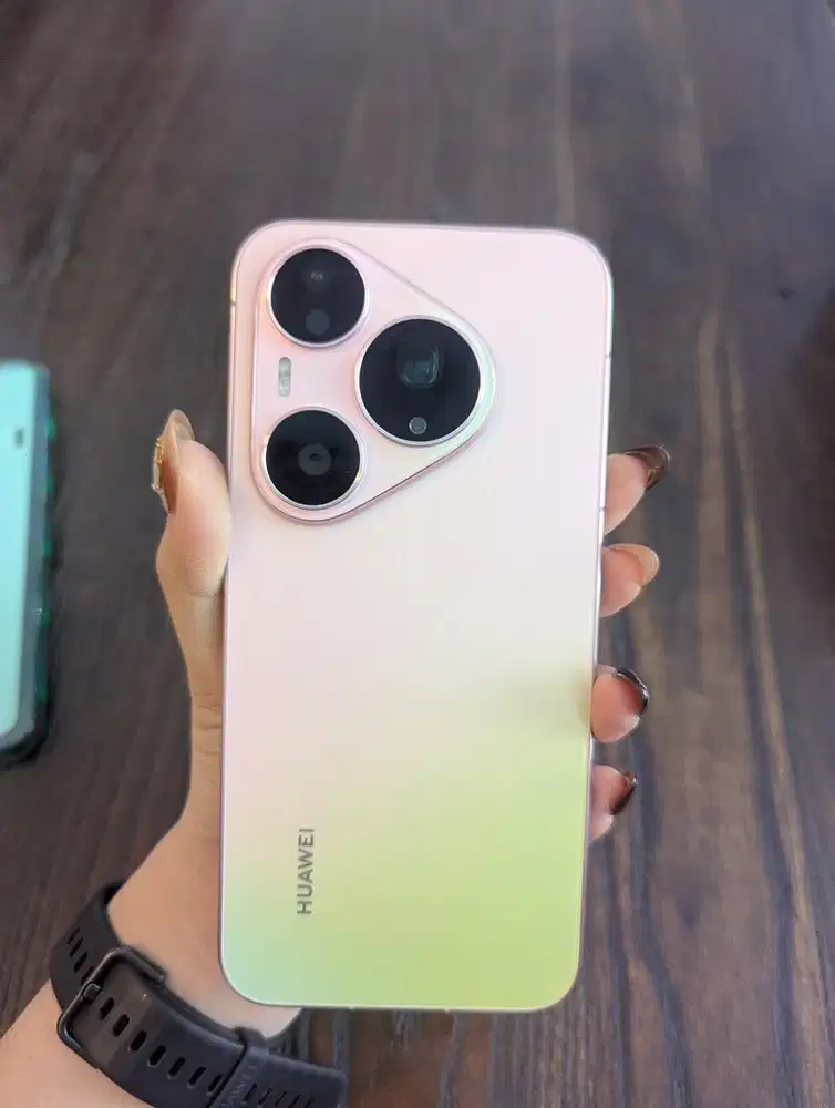 Huawei Pura 90s pro cicilan up to 12bln