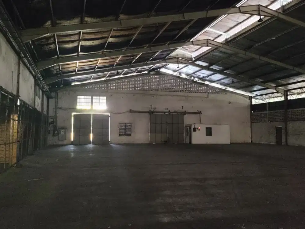 Gudang Siap Operasional di Pulo Gadung – LT 5.000 M², SLF & Izin Produksi