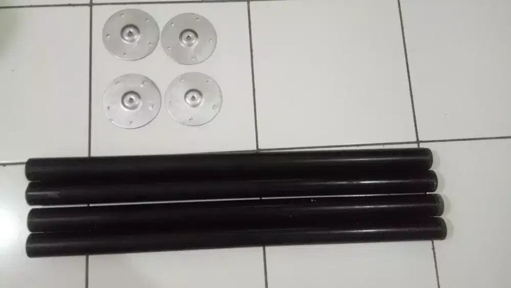 Dijual kaki meja IKEA asli kondisi 98%