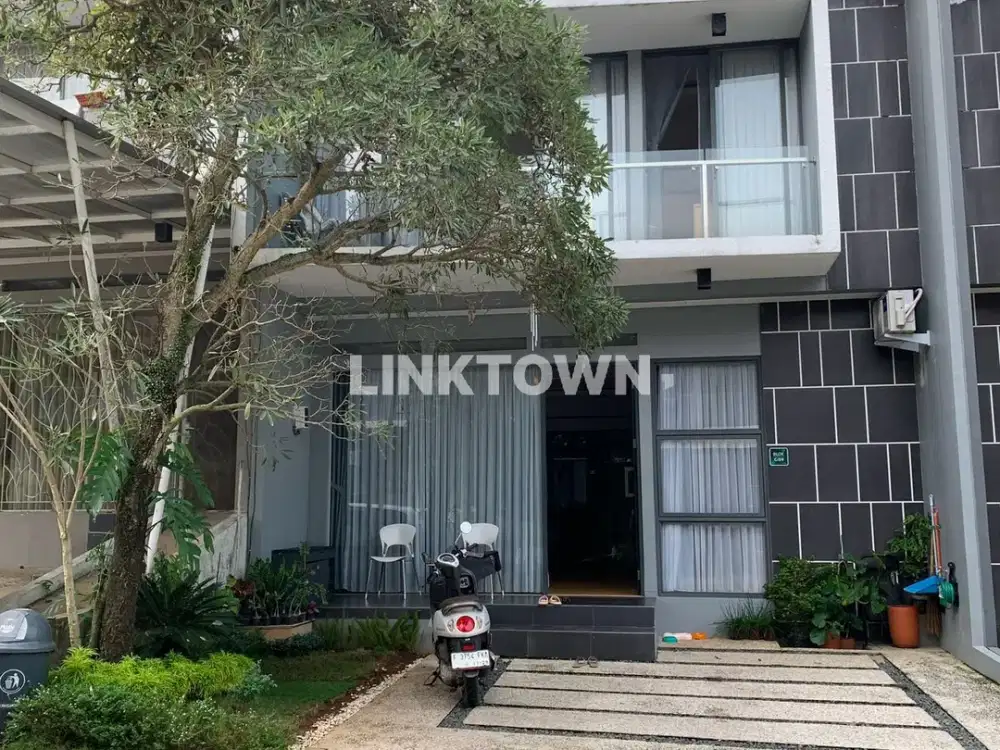 Rumah 2 Lantai Dengan Rooftop di Golden Park Tangerang