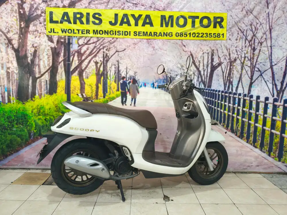 New scoopy Prestige istimewa