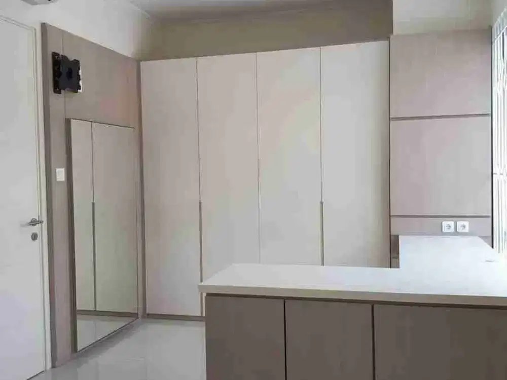 Rumah Semi Furnished Baru Siap Pakai di Gading Serpong