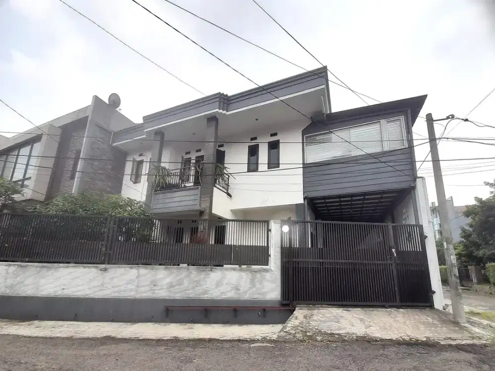 Rumah 2 Lantai Semi Furnished, Bisa Buat Kantor di Turangga