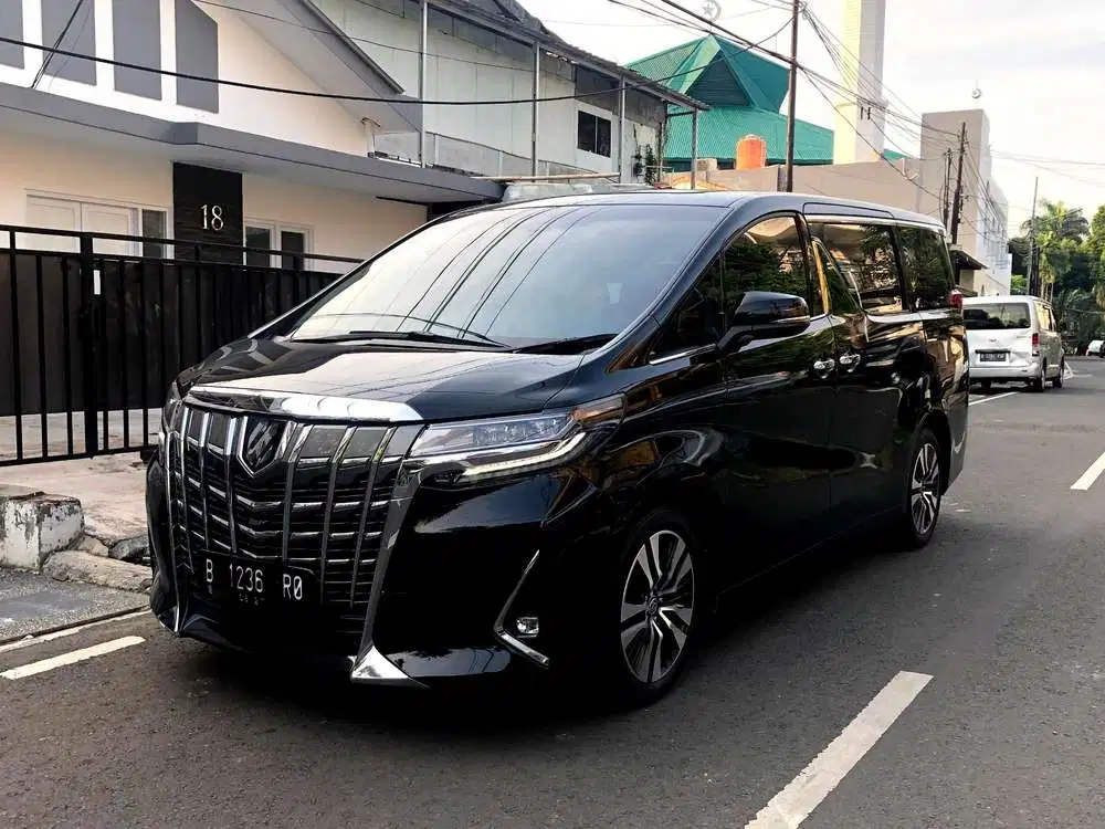 Toyota Alphard 2022 Bensin