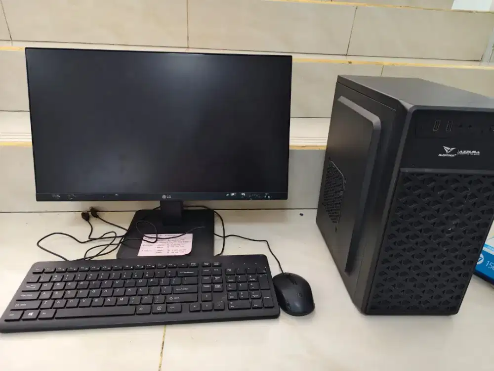 Dijual Set Komputer Desktop Monitor PC Second Bekas
