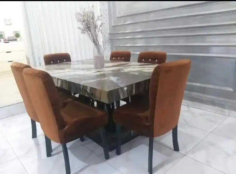Dijual Meja makan