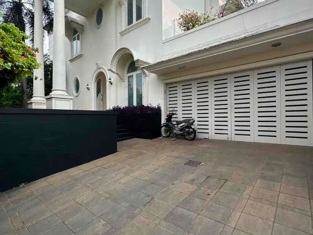 Hunian Cantik Dan mewa berlokasi Strategis di kemang jakarta