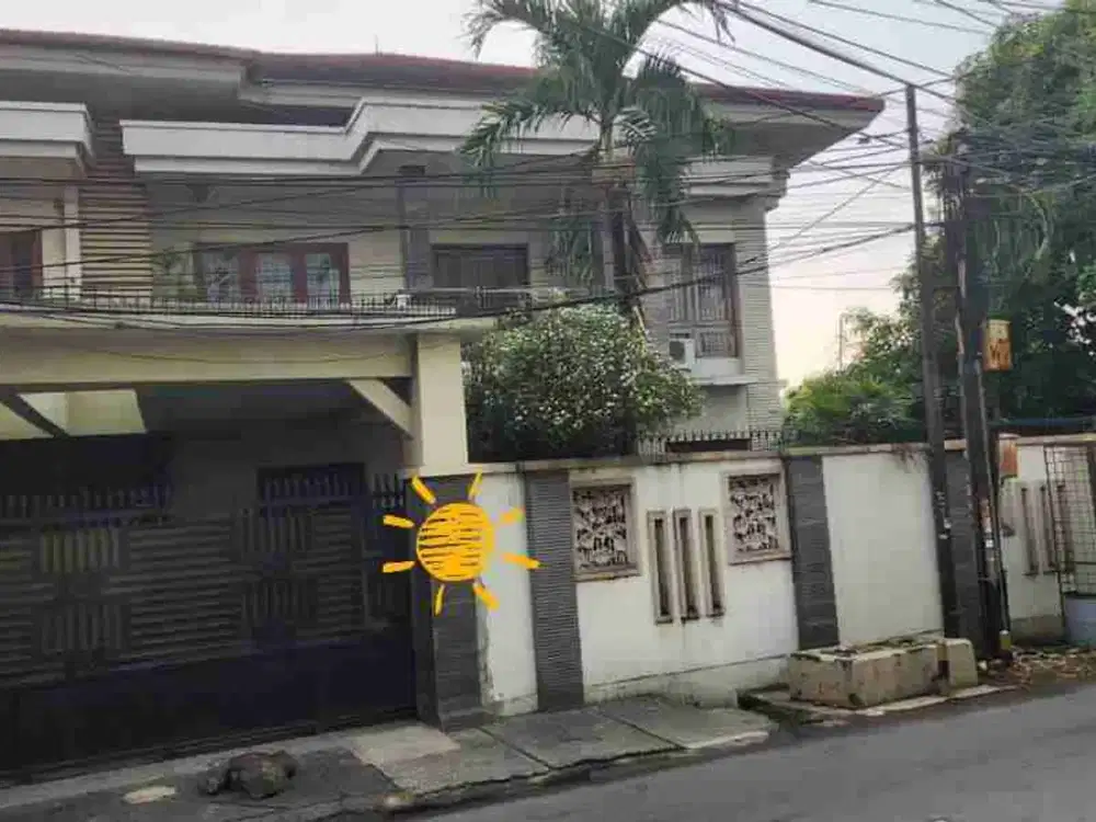 JUAL RUMAH DI MAMPANG PRAPATAN JAKARTA SELATAN