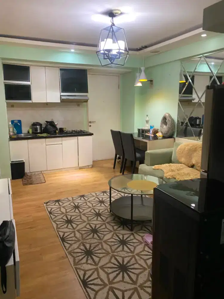Sewa 3BR furnish Apartemen Bassura city 6bln/1thn