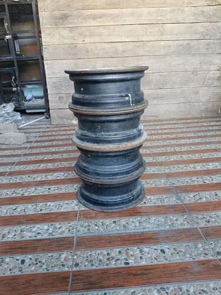Jual velg kaleng R 14