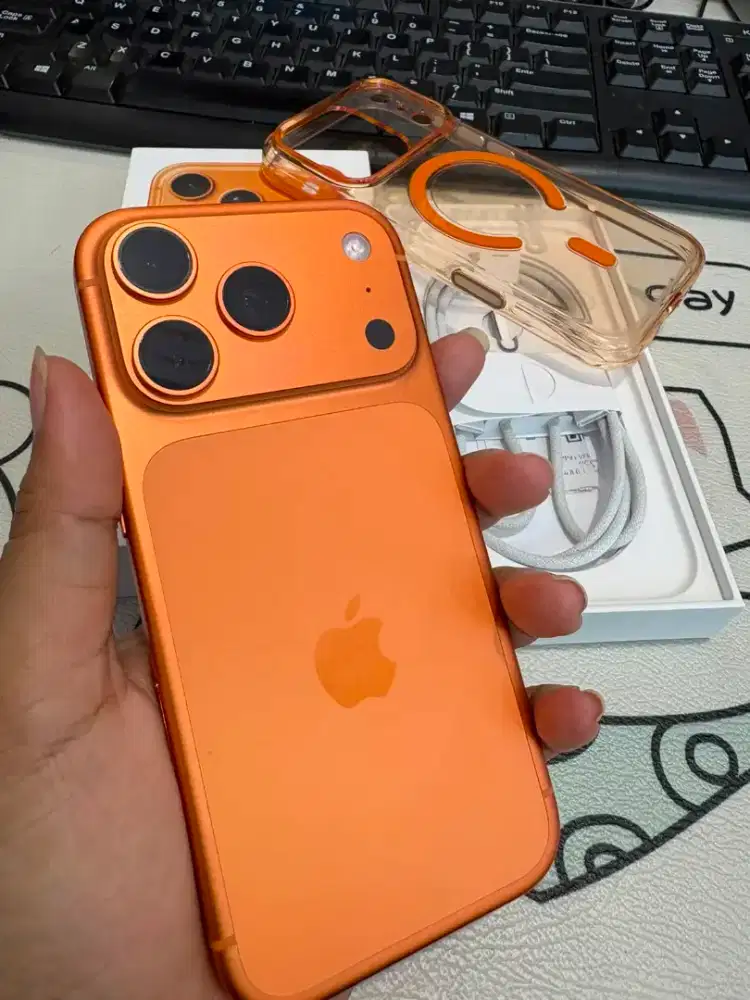 Ip 17 pro 256 garansi 2027
