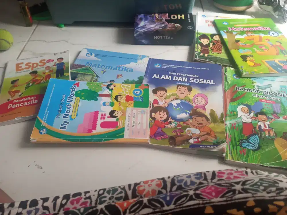 Buku baca semua pelajaran