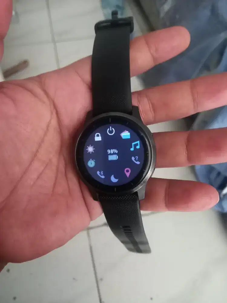 Jam Garmin Vivo Active 4