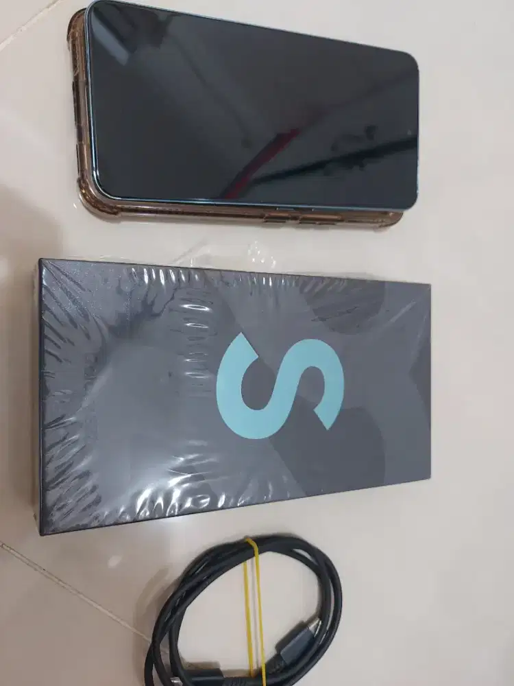 Jual samsung S22 8/128GB fullset