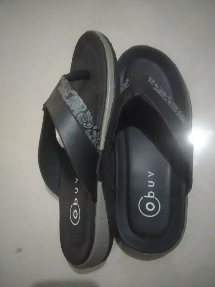 Sendal Obuv trendy preloved