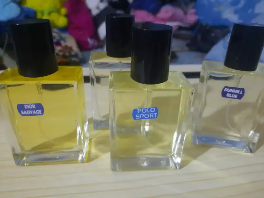 Parfum  berbagai macam aroma sesuai selera.