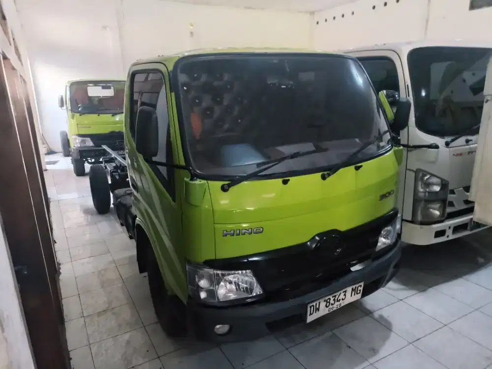 Hino Dutro 115SD Long Sasis Tahun 2023 Euro 4
