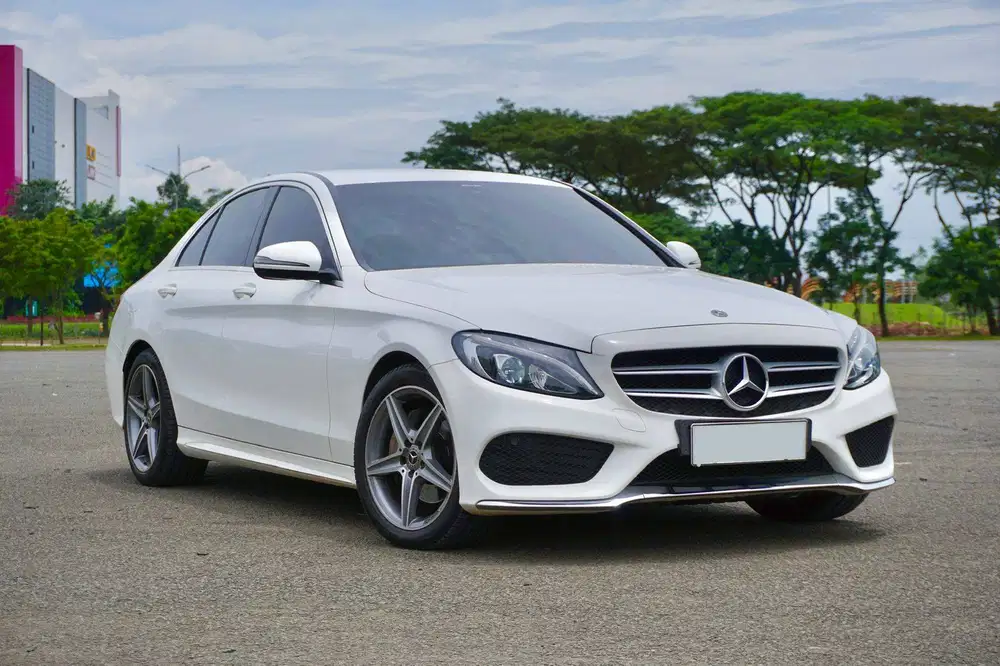 UPGRADE HU Mercedes Benz C200 W205 AMG 2018