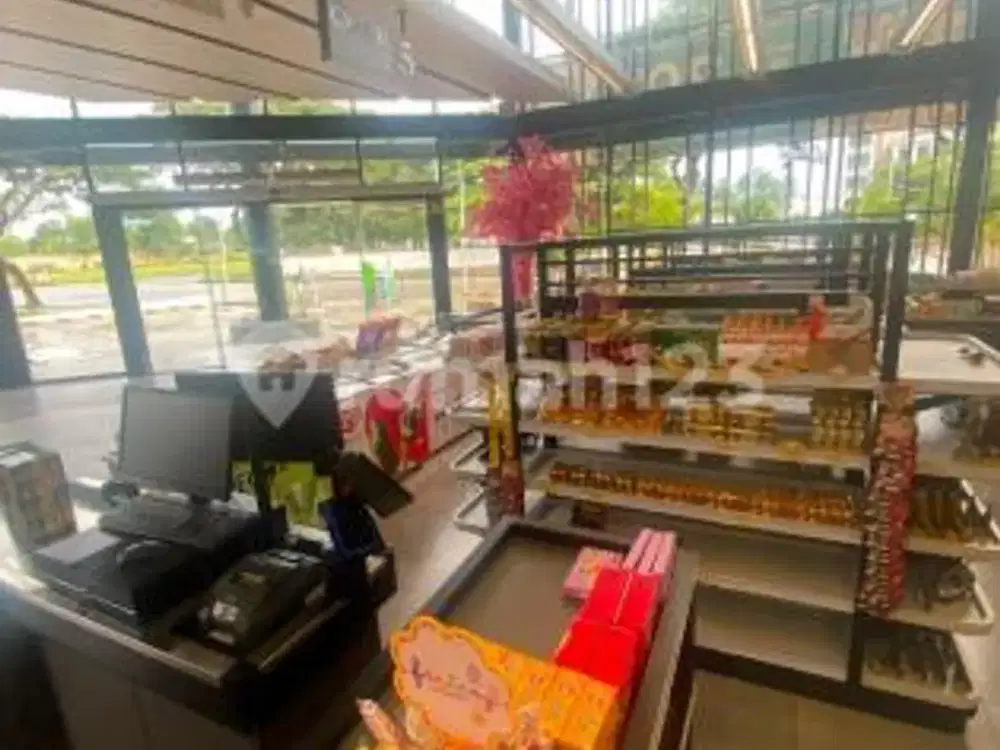 Dijual Gedung Komersial LT 2.350M2, Lokasi Premium, Nego!