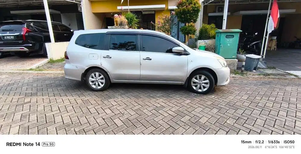 Nissan Livina 2015 Bensin