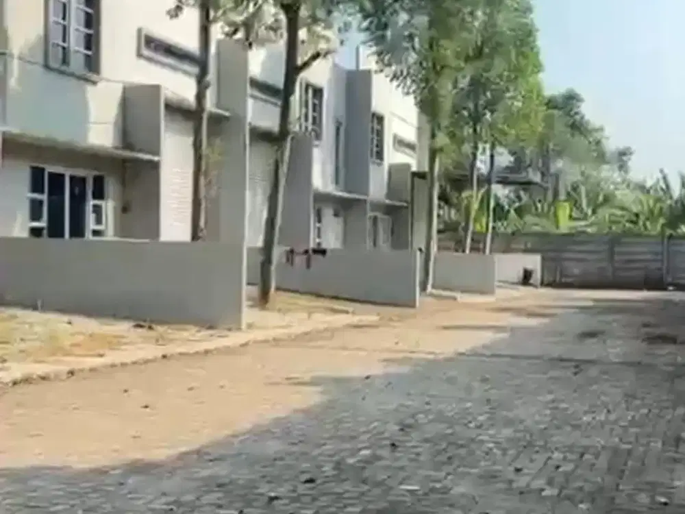 Disewakan Gudang Gandeng 3 Raya Kadusirung Pagedangan Tangerang