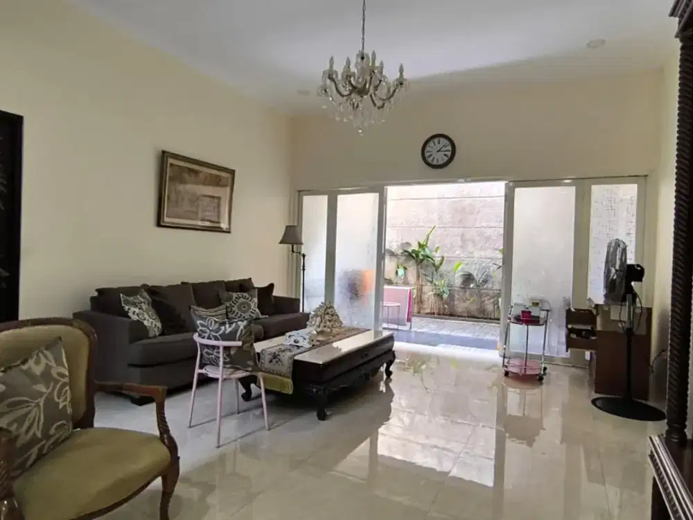 DIJUAL rumah tinggal Kemang Pratama Bekasi