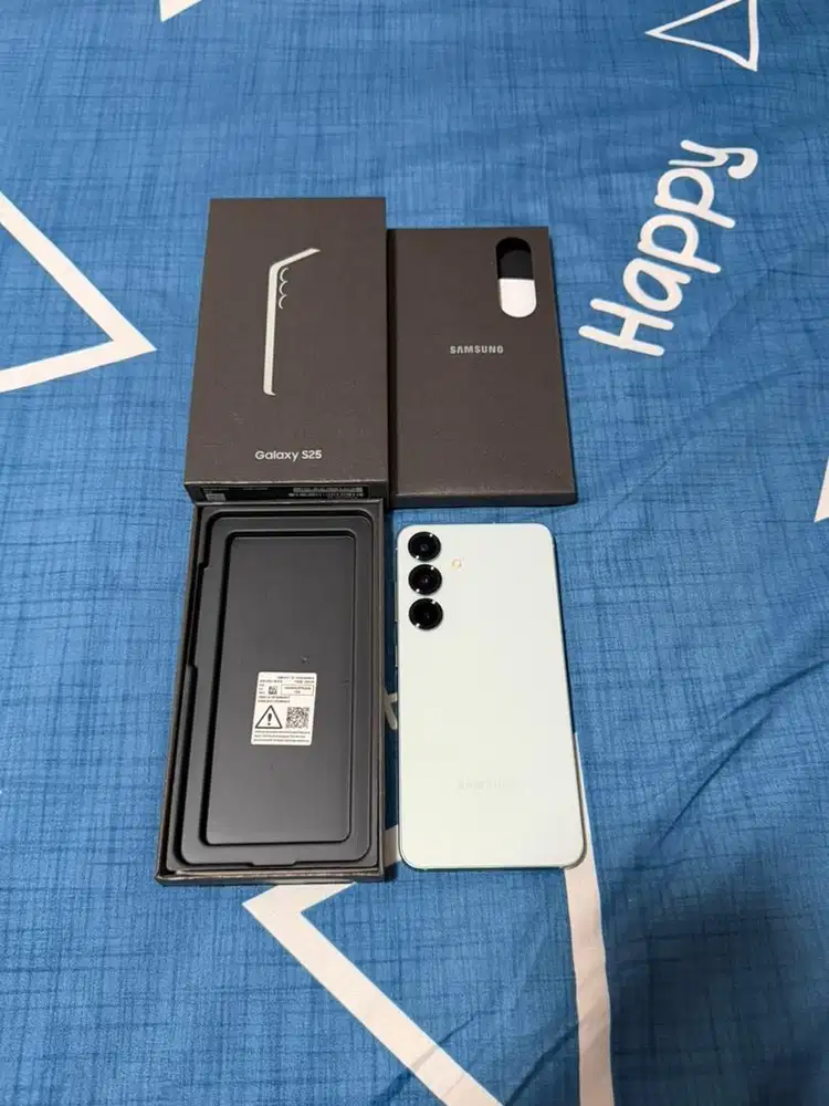 Samsung s25 12/256 sein