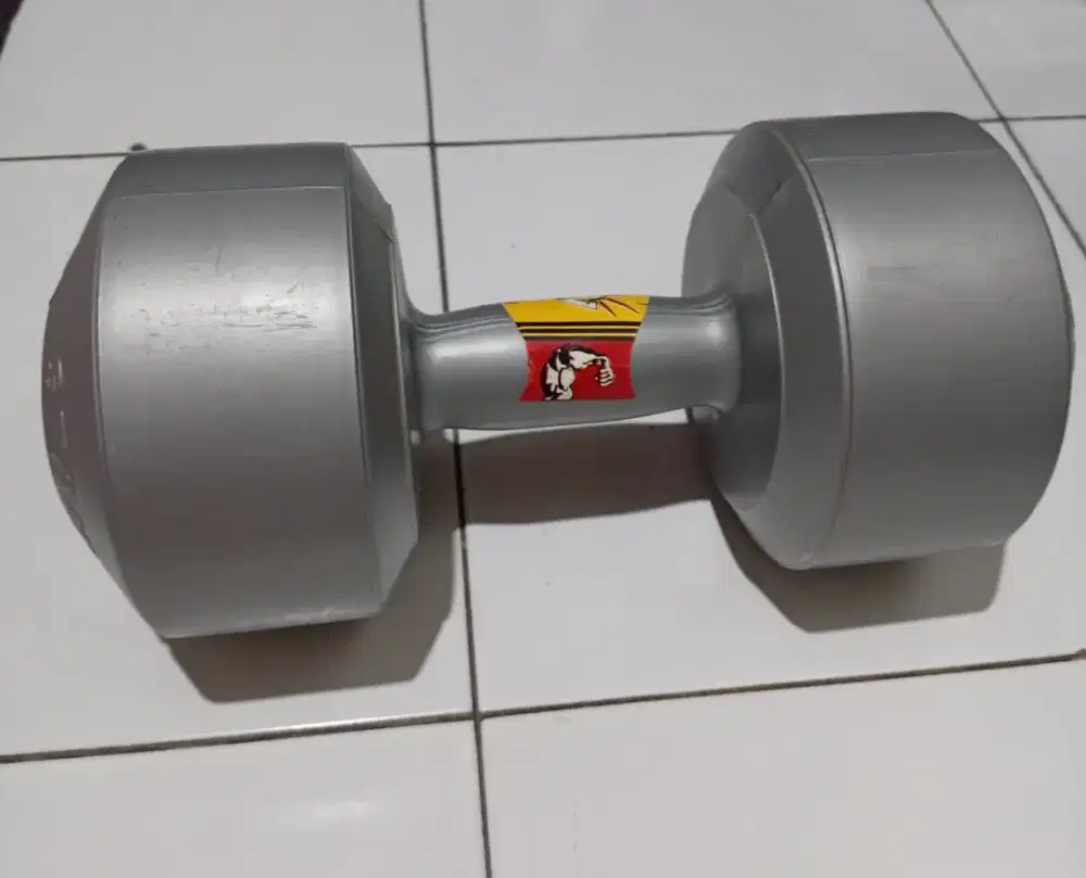 Barbel Tangan Silver 8 kg dan 4 kg
