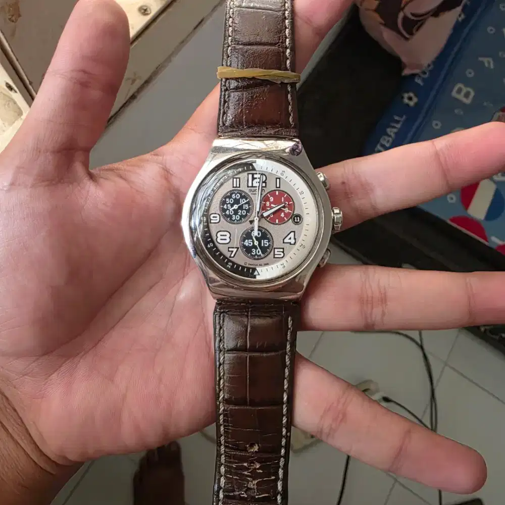 Jam Tangan Pria Swatch Irony Chronograph