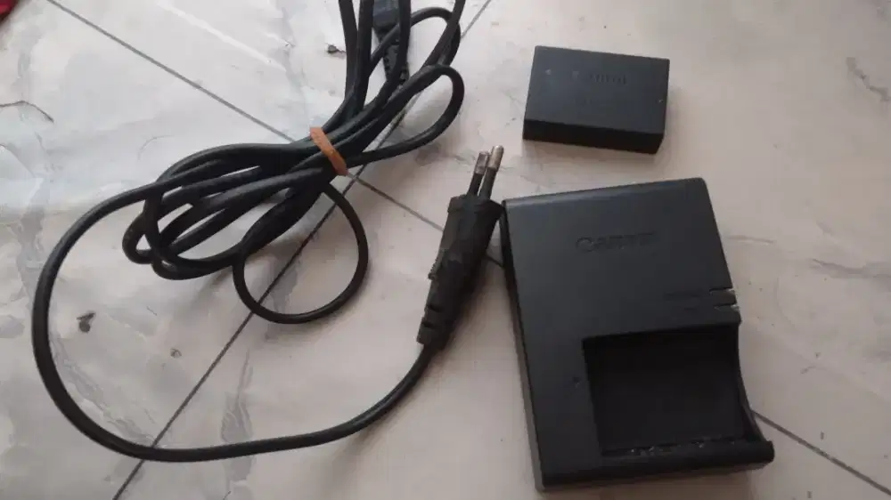 Charger dan batre canon lpe17 original