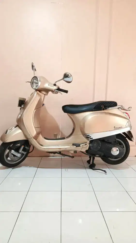 Vespa Matic Lx 150 3V Injeksi (Gold)