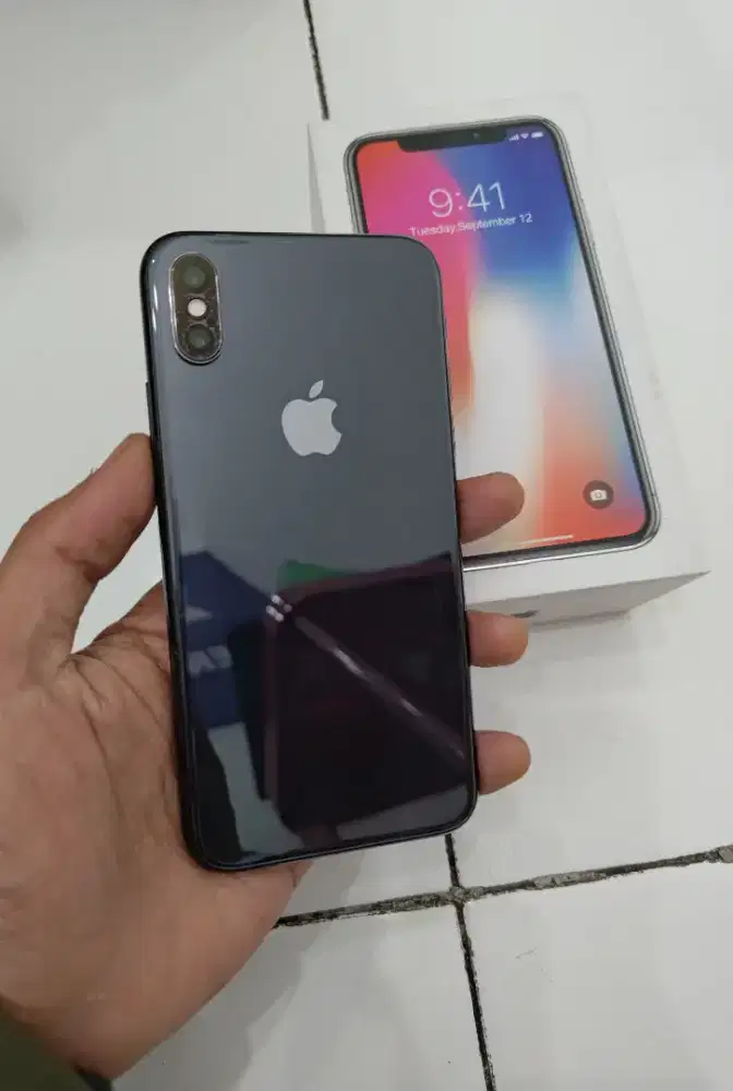 iPhone X 256 GB Fullset sinyal permanen