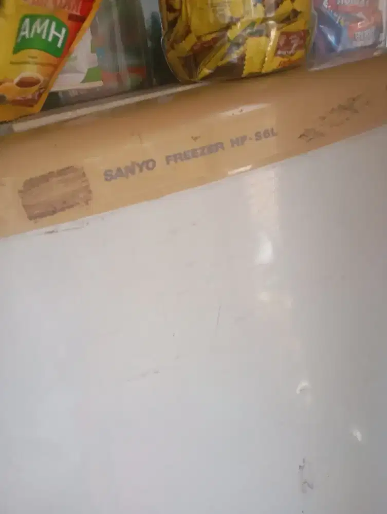 Freezer Sanyo 6 rak