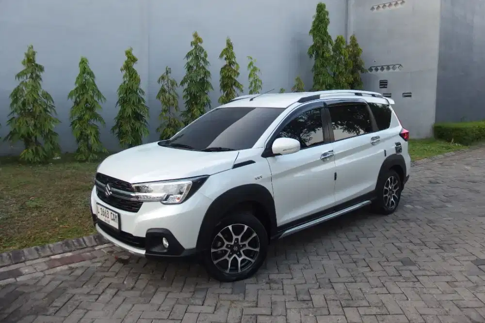 2022 XL 7 Tipe Beta Automatic Putih Favorit Odo 30 rb an Siap Pakai