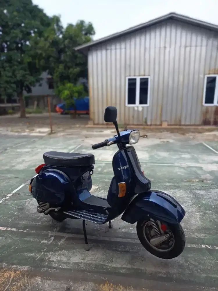 Vespa PX tahun 81