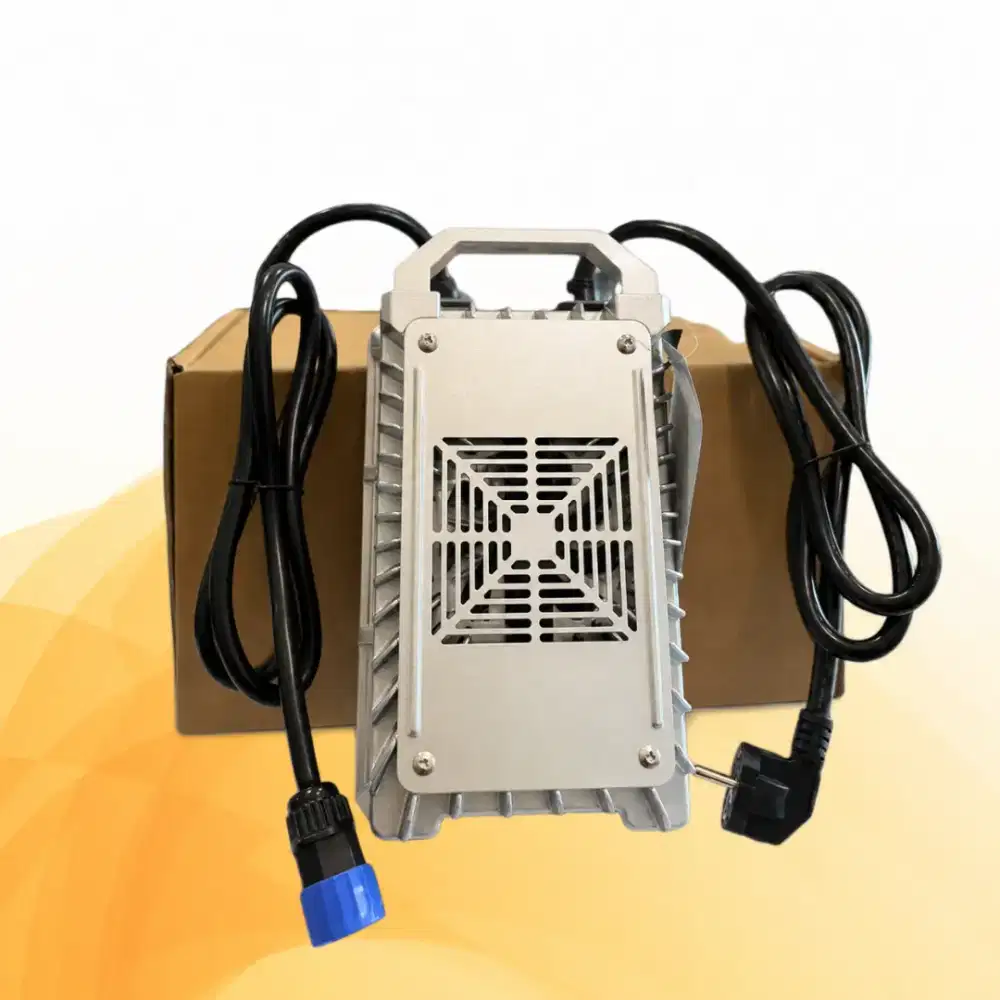 Fast charger polytron 25A 84v 3 mode charging