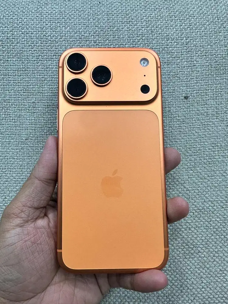 Iphone 17 promax 256gb cosmic ibox