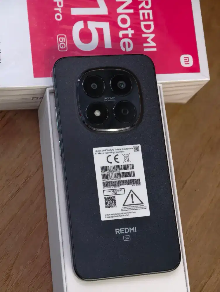 Redmi note 15 Pro 12/512 like new hanya 1 minggu