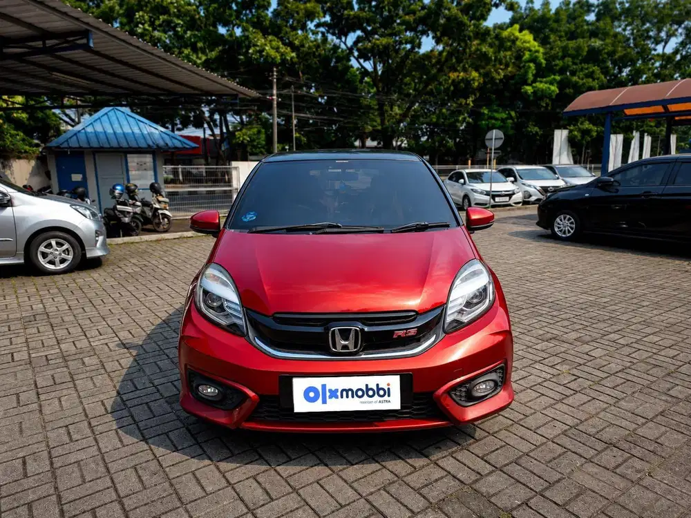 LOW DP - Honda Brio 1.2 RS Bensin-AT Automatic-2017