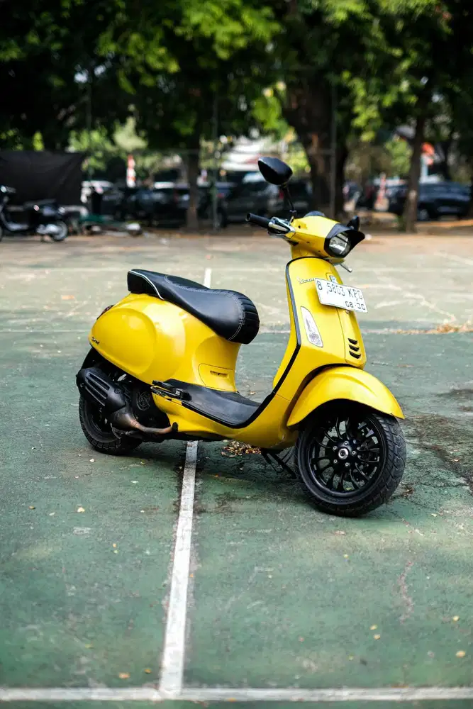 PIAGIO VESPA SPRINT 150 IGET TAHUN 2017