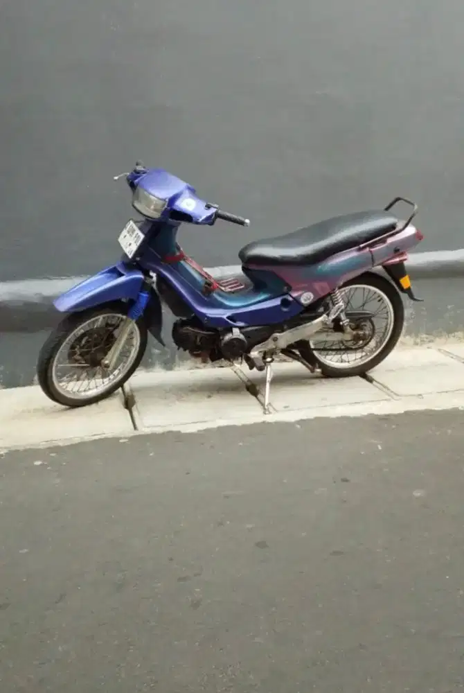 Kawasaki Kaze r biru 2004