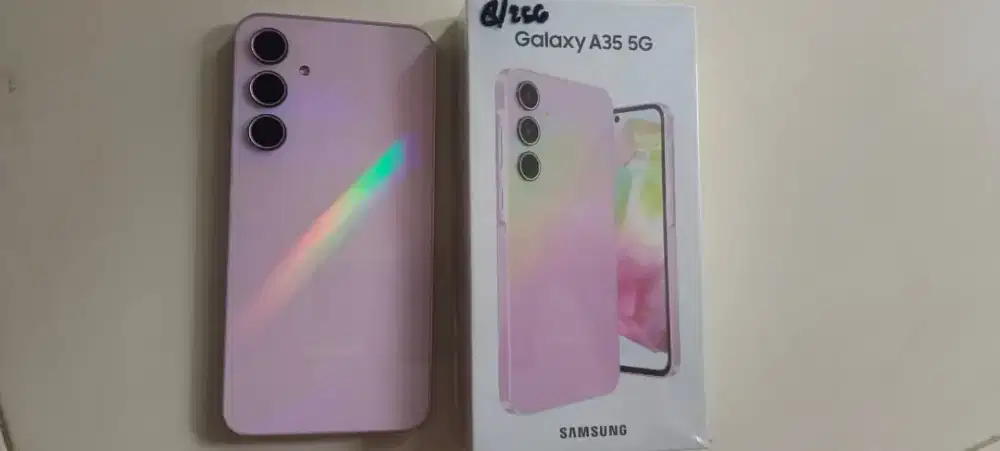 Jual Samsung A35 5G 256GB mulus pemakaian cewek