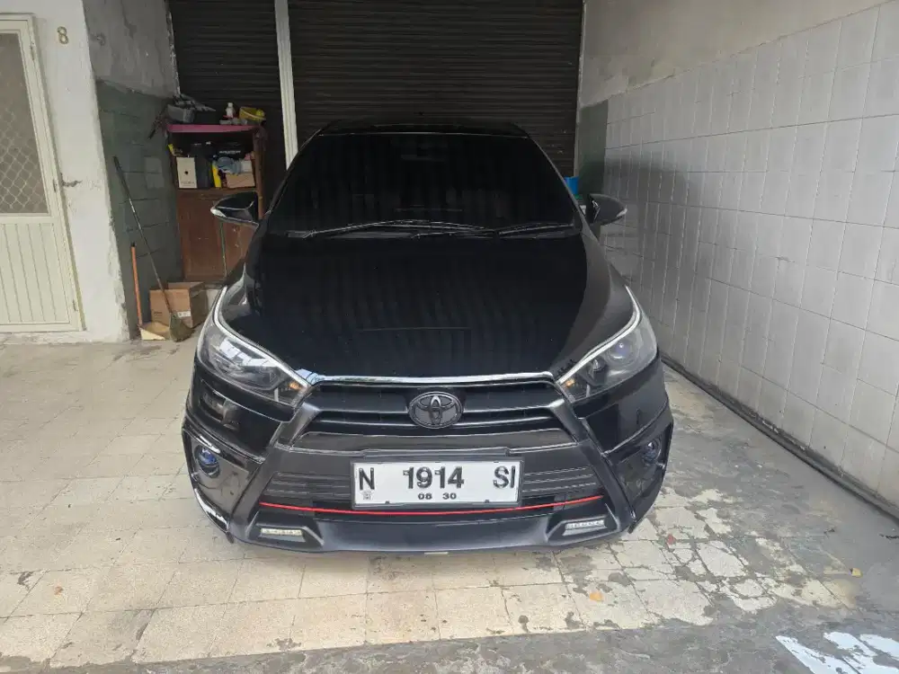 Toyota Yaris S TRD AT 2015