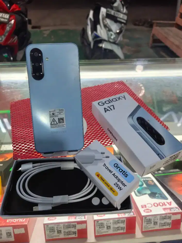 Seken fullset garansi panjang Galaxy A17 4G 8+256