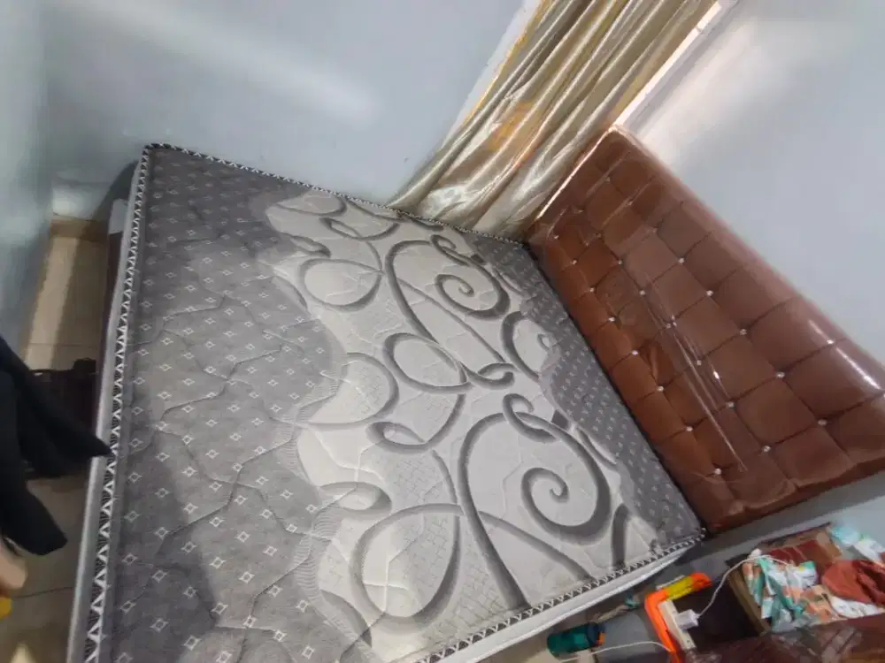 Kasur dipan springbed