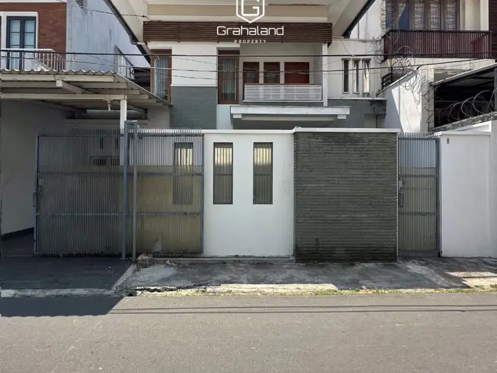 RUMAH BAGUS STRATEGIS DI WILAYAH ELIT KEBAYORAN BARU JAKARTA SELATAN