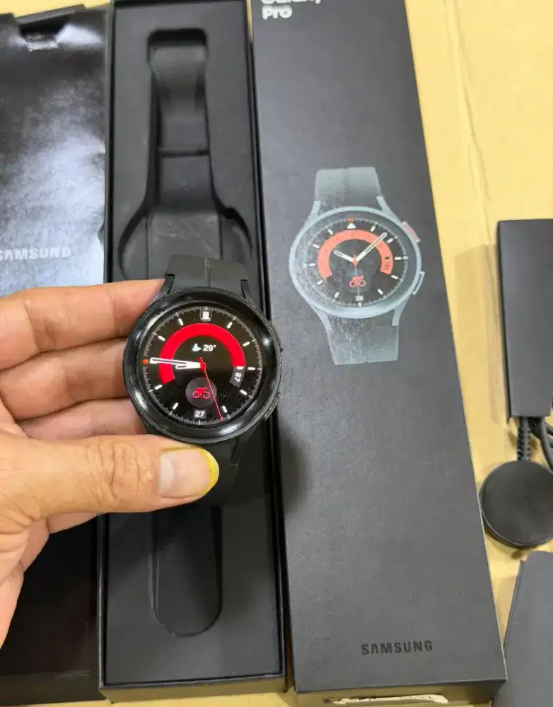 Samsung Galaxy Watch 5 Pro 45mm Fullset Bekas Pakai Ori Mulus